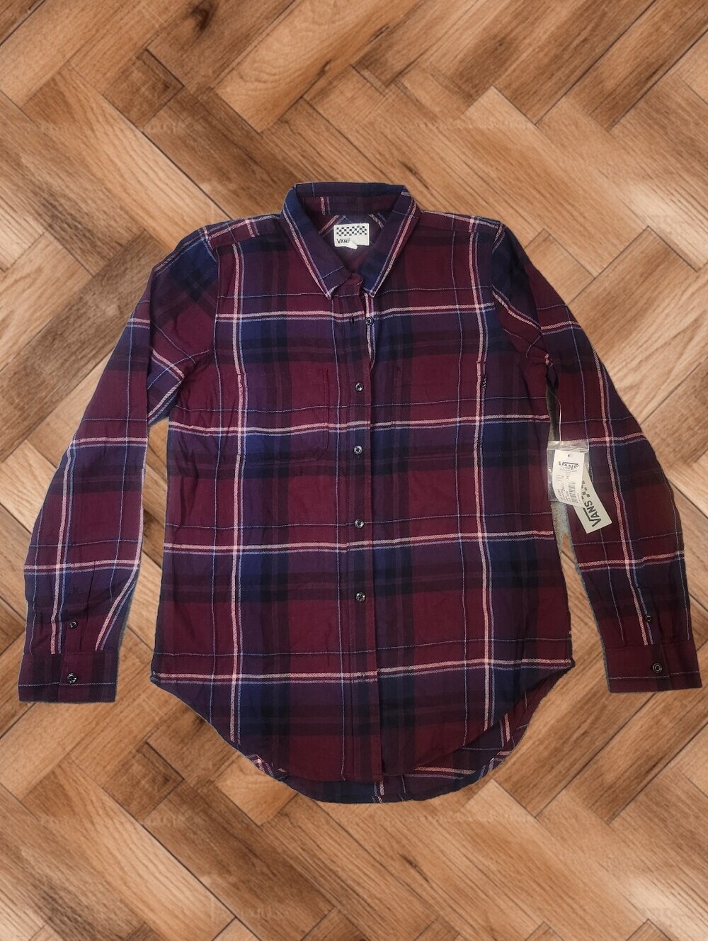 🛹 Vans "Alliston" Plaid Flannel Shirt – Maroon/Navy – Size M